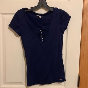 Women’s large Aeropostale stretch tshirt.